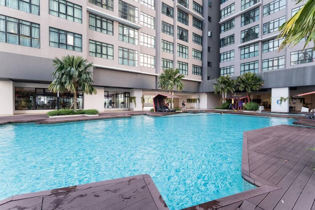 Conezion Residence Putrajaya 3Br6Pax Ioi City Mall Экстерьер фото